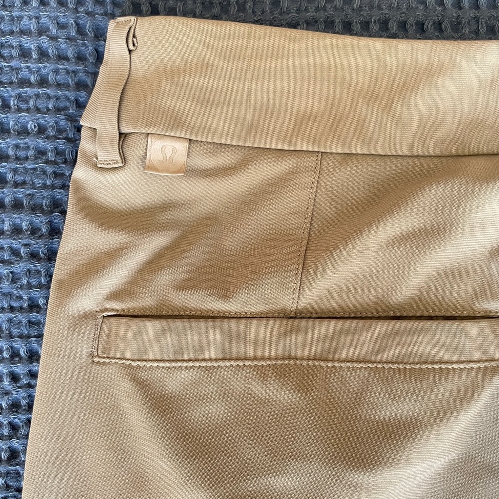 lululemon ABC pants - Picture 3 of 5